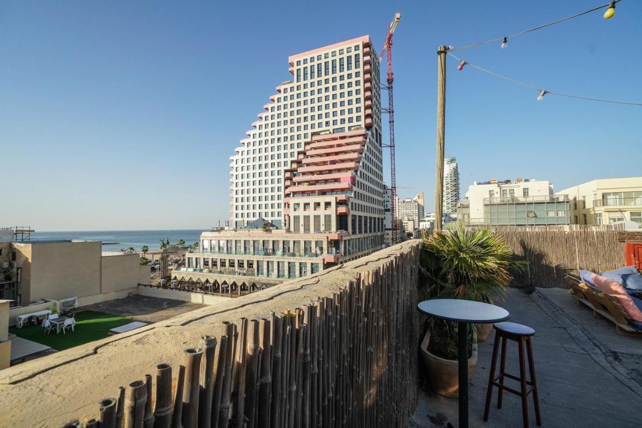 Hayarkon Hostel Тел Авив Екстериор снимка